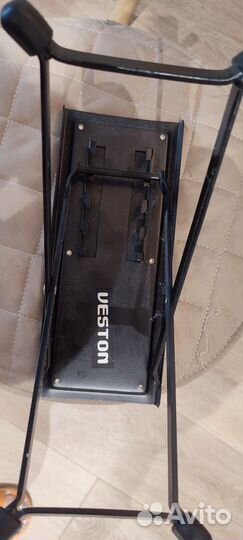 Подставка под ногу гитариста