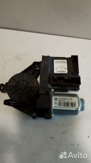 Моторчик стеклоподъемника Volkswagen Golf 5