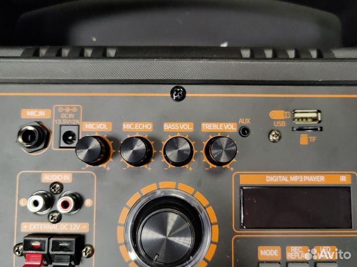 Огромная беспроводная колонка