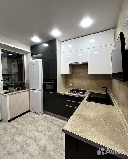 Кухонные гарнитуры