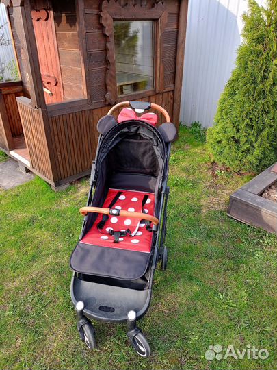 Коляска yoga с Минни Маус