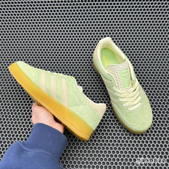 Кроссовки adidas gazelle indoor