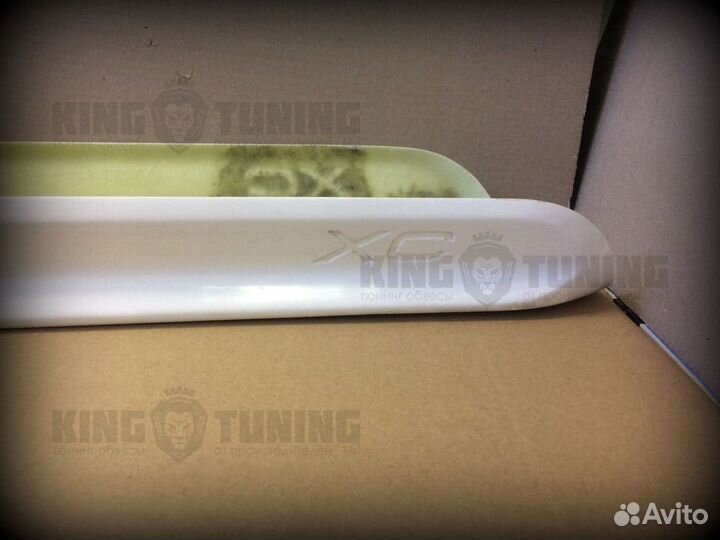 Накладки на пороги Volvo XC90