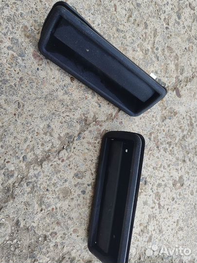 Автомобильные дверные ручки