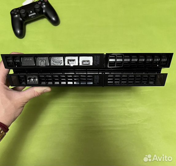 Sony PlayStation 4 Fat прошитая 9.00 скачаны игры