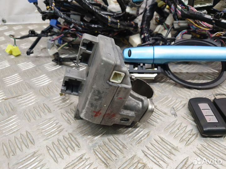 Бесключевой доступ Mitsubishi ASX