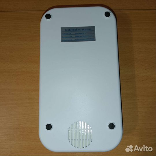 Стерилизатор -беспроводная зарядка для телефонов