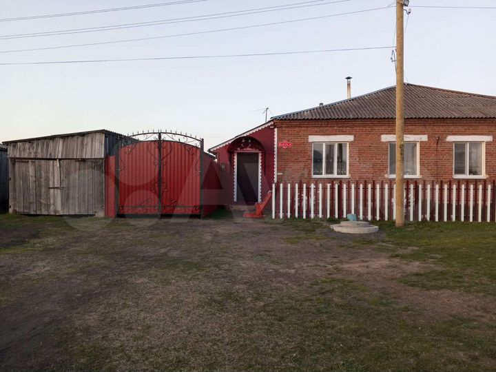 Дом 69 м² на участке 6 сот.