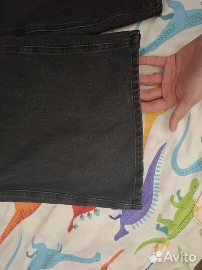 Широкие джинсы cortisol