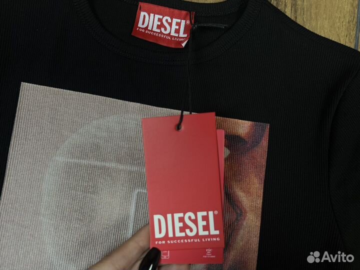 Футболки женские Diesel