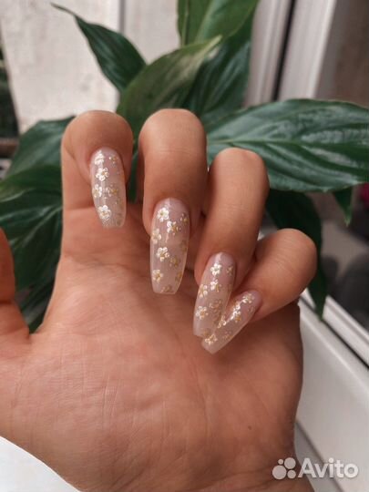 Маникюр/педикюр с выездом на дом