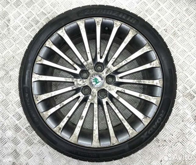 Оригинальные литые диски R28 Skoda Superb