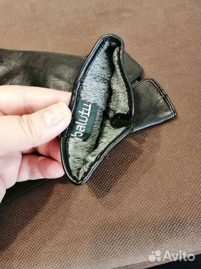 Перчатки женские кожаные новые