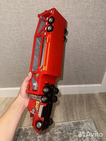 Автовоз игрушка молния Маквин тачки