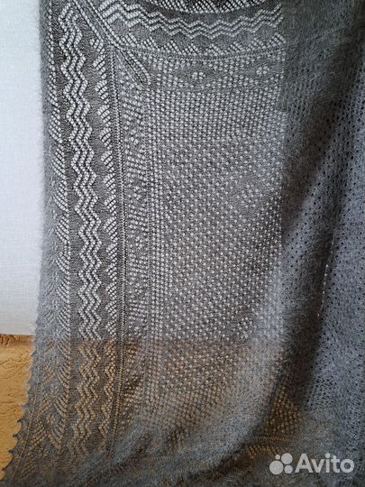 Пуховый платок. Теплая шаль