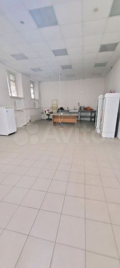 Свободного назначения, 65 м²