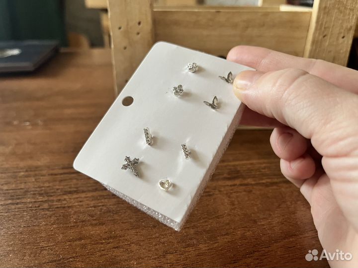 Серьги гвоздики