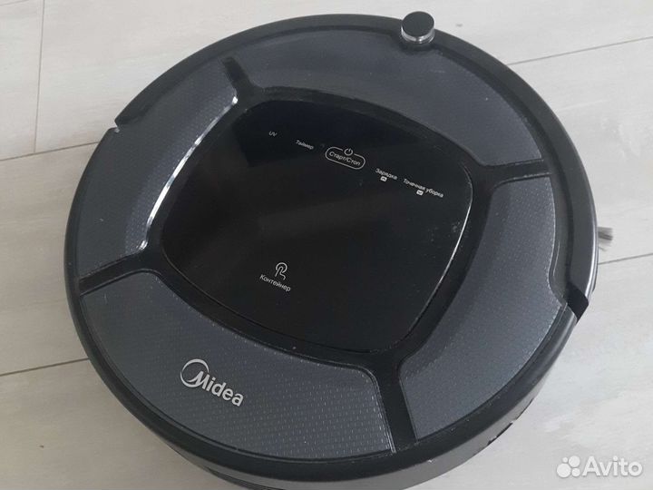 Робот пылесос Midea