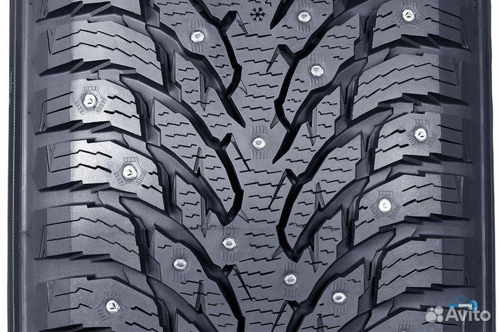 Nokian Tyres Hakkapeliitta 10 215/55 R17 98T