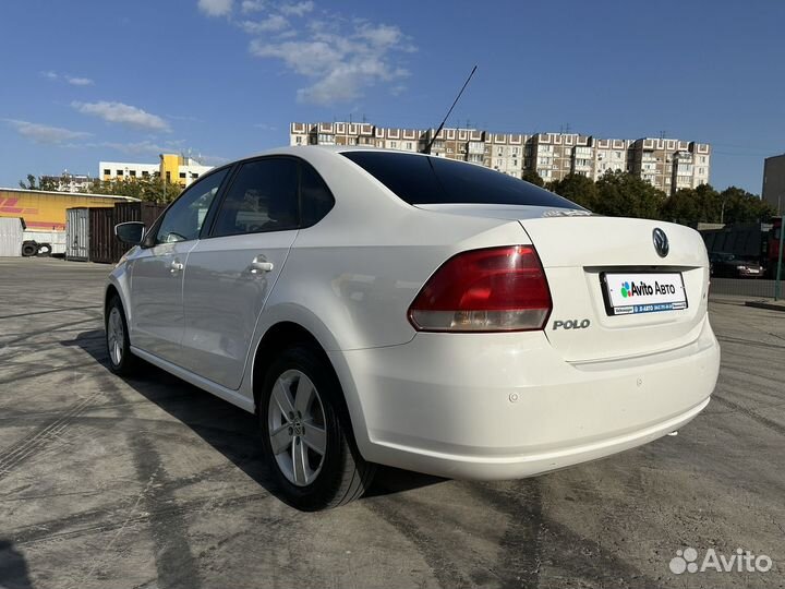 Volkswagen Polo 1.6 AT, 2012, 183 400 км