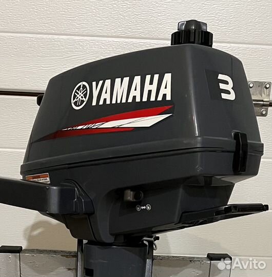 Лодочный мотор Yamaha 3
