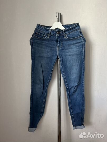 Джинсы levis