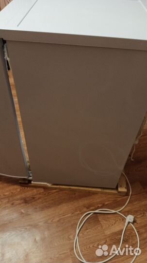 Холодильник Бирюса 108