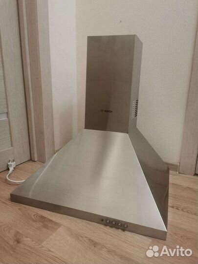 Вытяжка для кухни 60 см