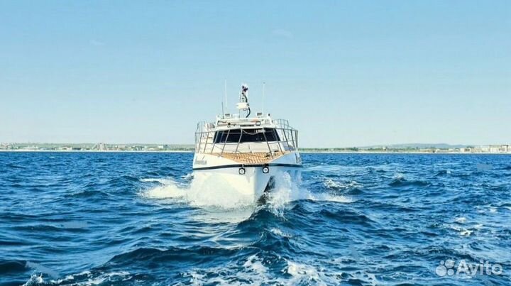 Аренда катера яхты