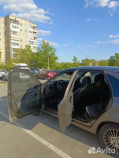 LADA Granta 1.6 МТ, 2014, 177 000 км