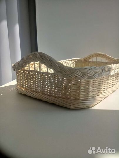Поднос из лозы