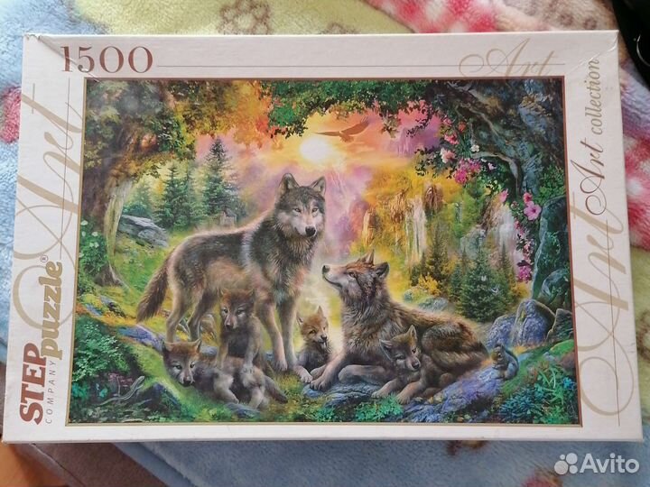 Учебная литература и пазлы