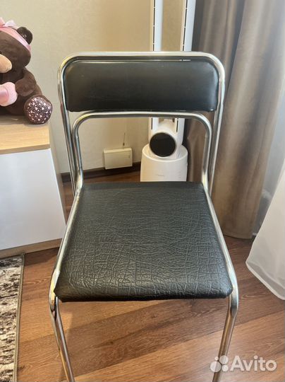 Стулья кухонные 2 шт бу