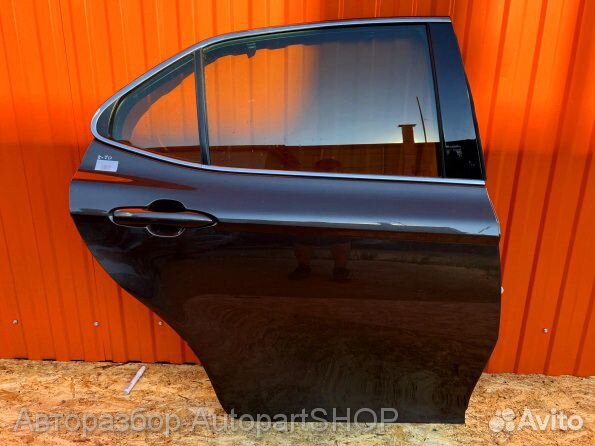 Toyota Camry V70 Дверь задняя правая