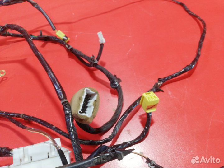 Проводка салона левая Nissan Navara D40M YD25ddti