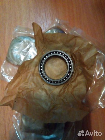 Продам подшипник 900805