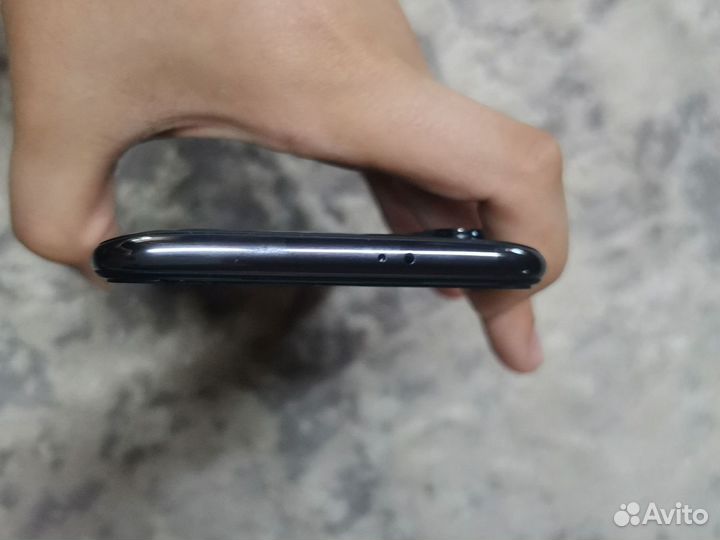Xiaomi Mi 9, 6/64 ГБ