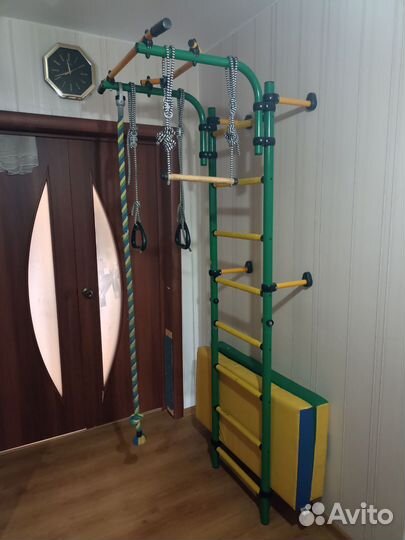 Детская шведская стенка