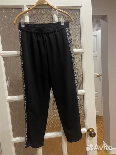 Спортивный костюм женский