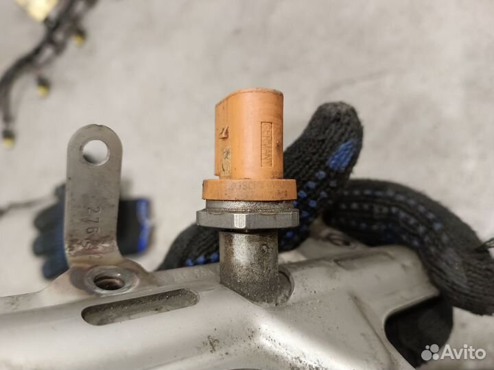 Топливная рампа + датчик для 1.8 CDA VW Passat CC