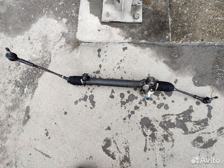 Рулевая рейка Nissan T30
