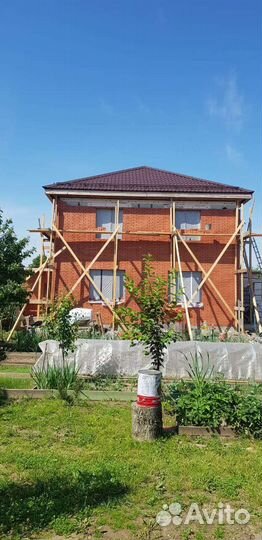 Каменщик строилство