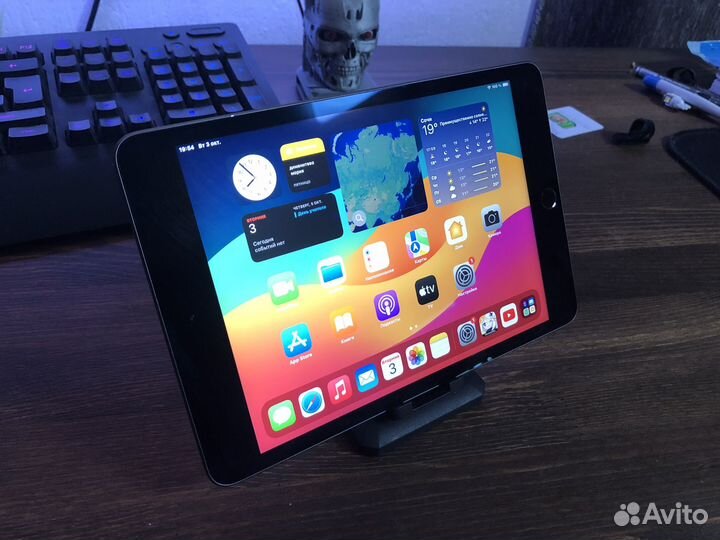 Планшет Apple iPad mini 5 64 WiFi