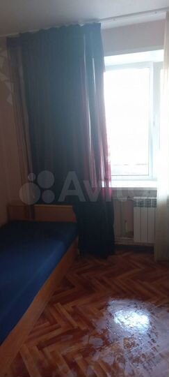 Комната 8 м² в 3-к., 2/9 эт.