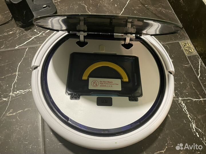 Робот пылесос ilife v50