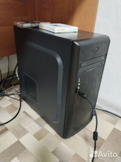 Домашний компьютер Интел 6ого поколения и 1060 3Gb