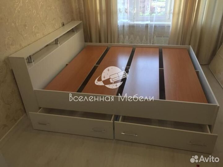 Кровать двуспальная