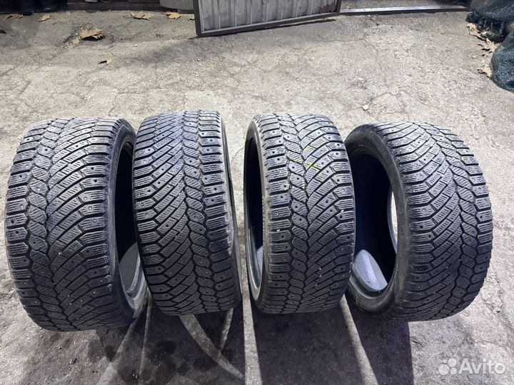 Continental ContiIceContact 235/45 R17