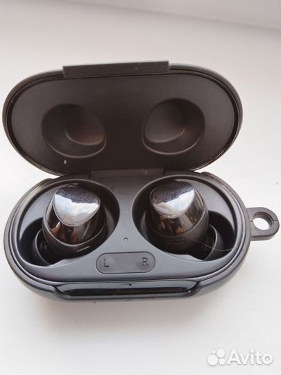 Беспроводные наушники samsung buds plus