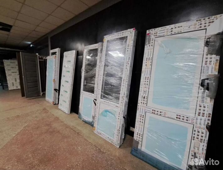 Пластиковые двери с гарантией с завода